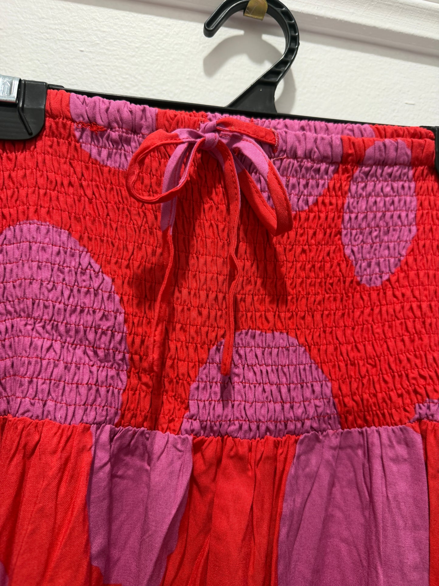 Ladies - Little Party Dress | Size 14 | Splotched Pink & Red | Maxi Skirt